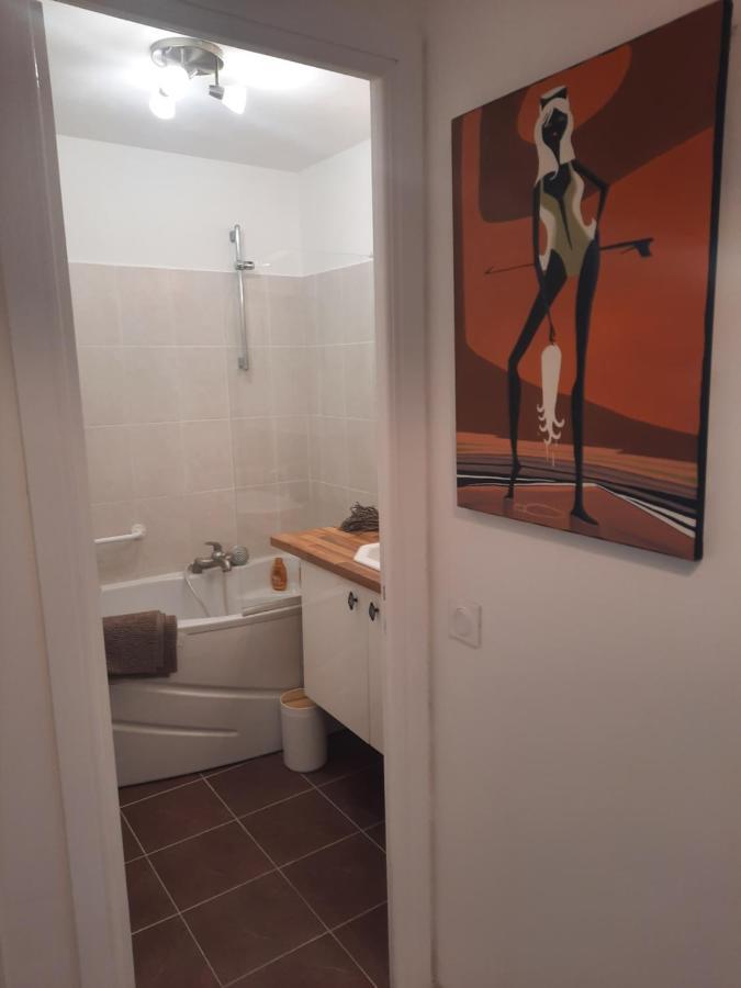 Appart Proche Plage Avec Grand Balcon Cannes Luaran gambar