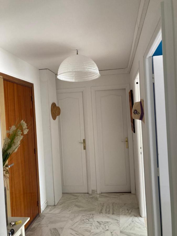 Appart Proche Plage Avec Grand Balcon Cannes Luaran gambar